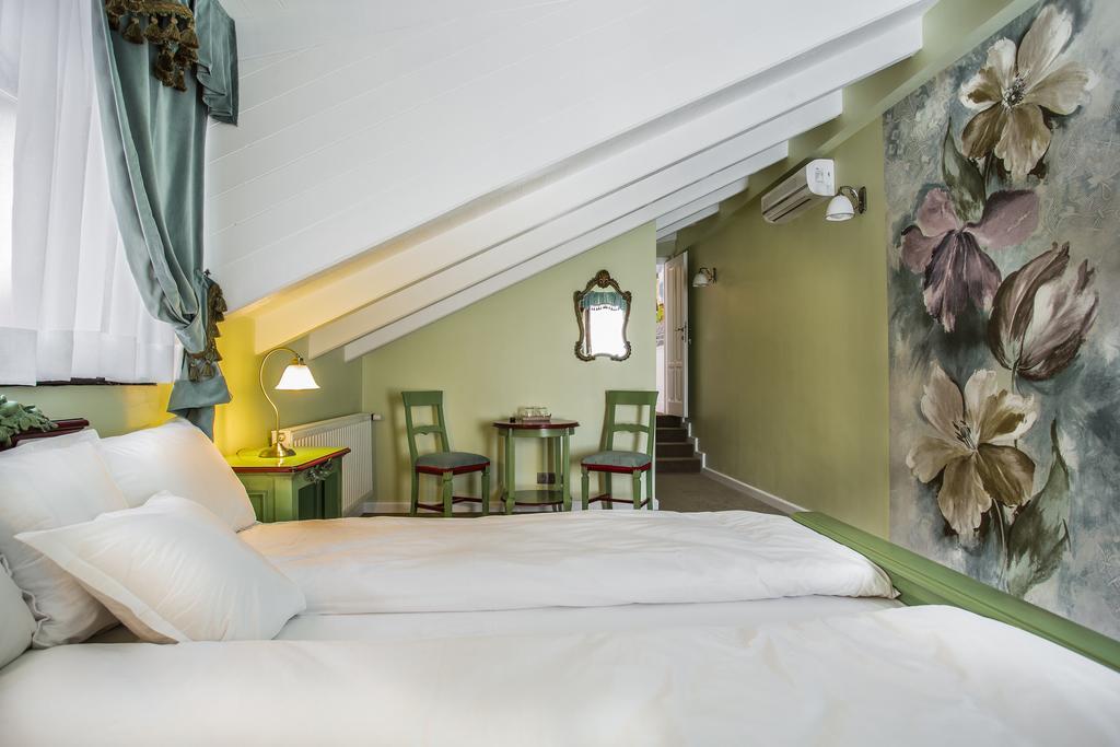 Casa Timpuri Vechi Hotel Сибиу Екстериор снимка
